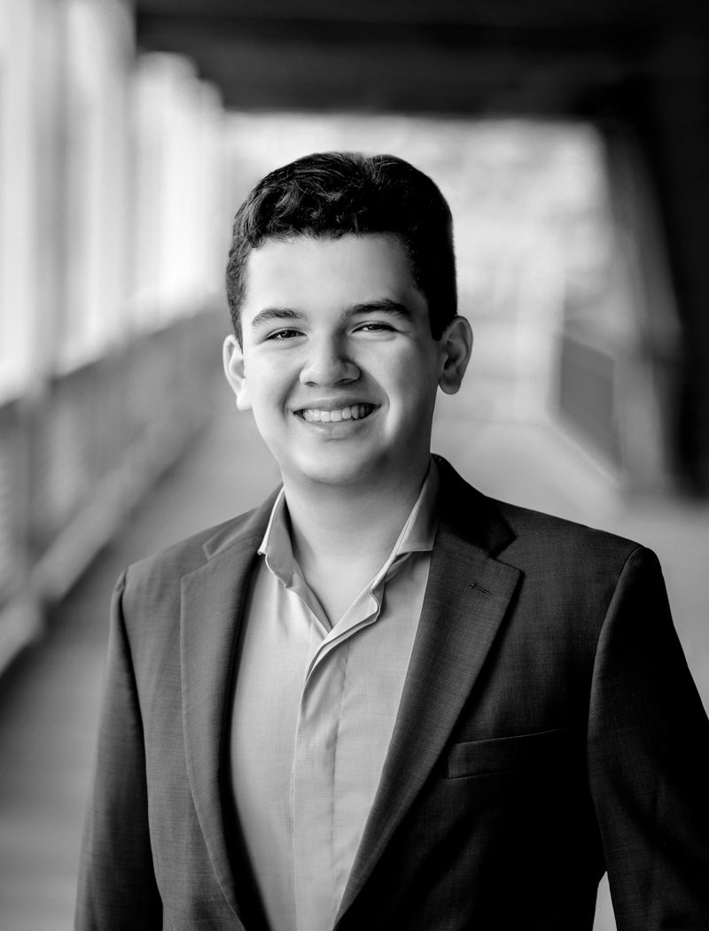 Jose Aguilar clarinet portrait